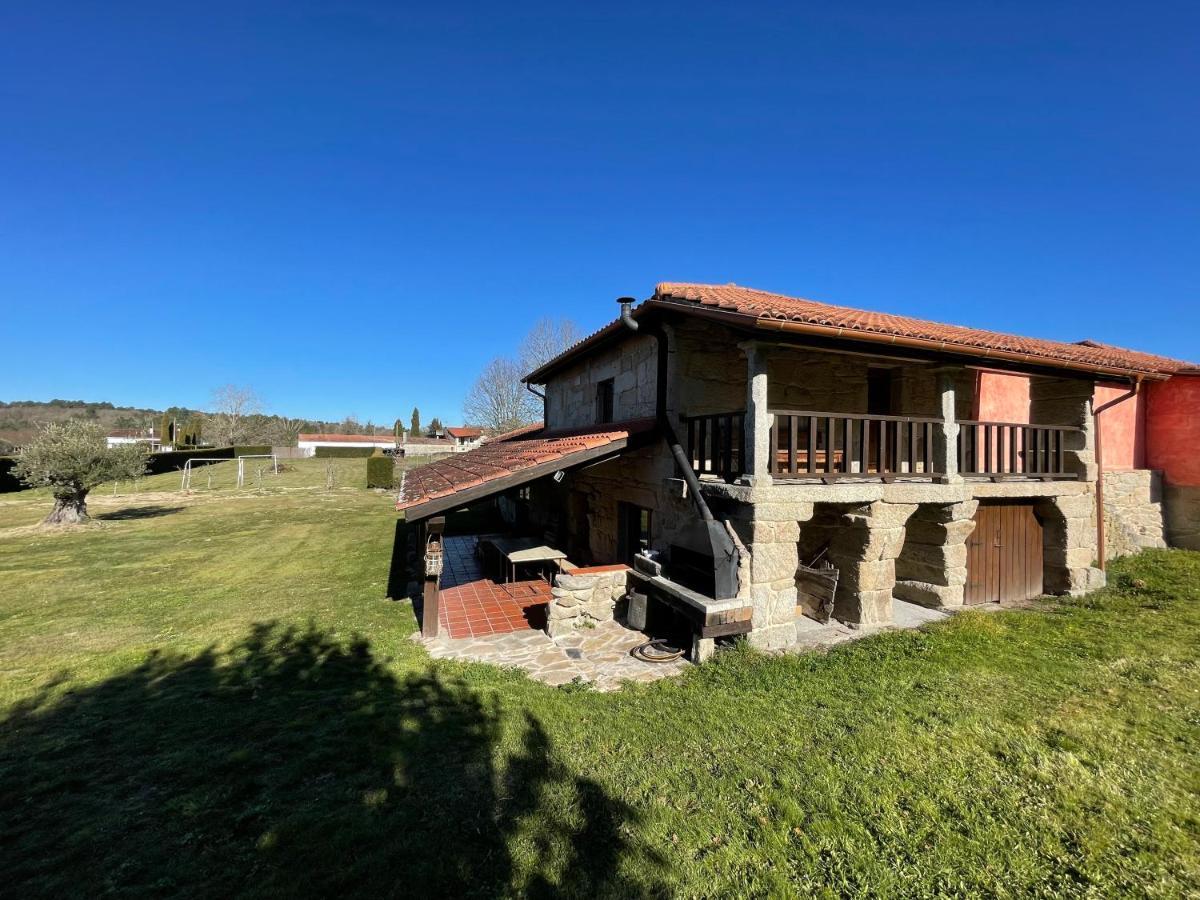 Casa De Campo Con Piscina, Entera O Por Habitaciones Amoeiro Buitenkant foto